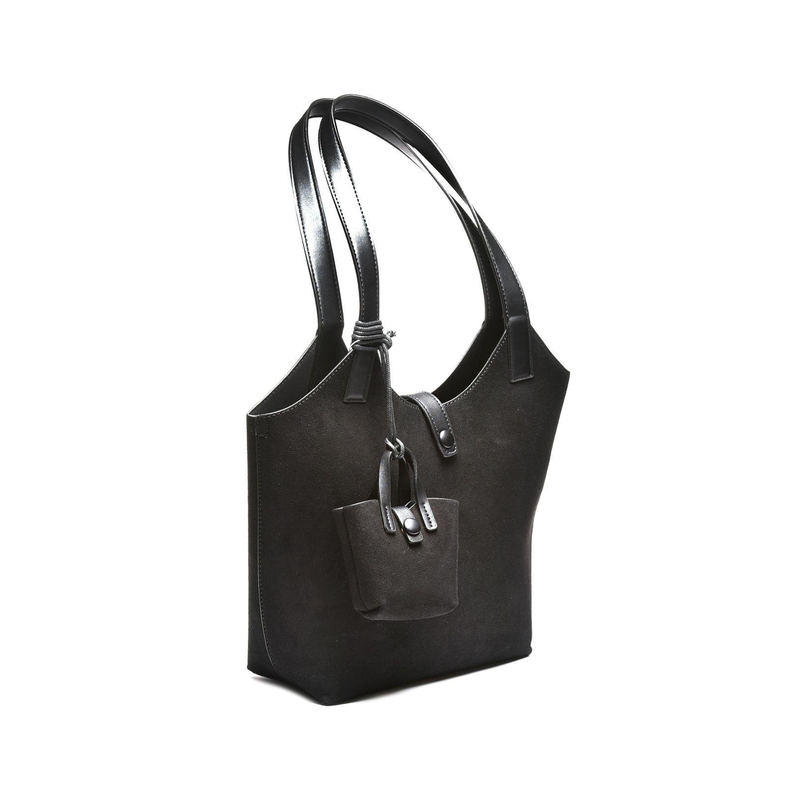 Ženska torba sa dekorativnom mini torbicom - T012675-BLK