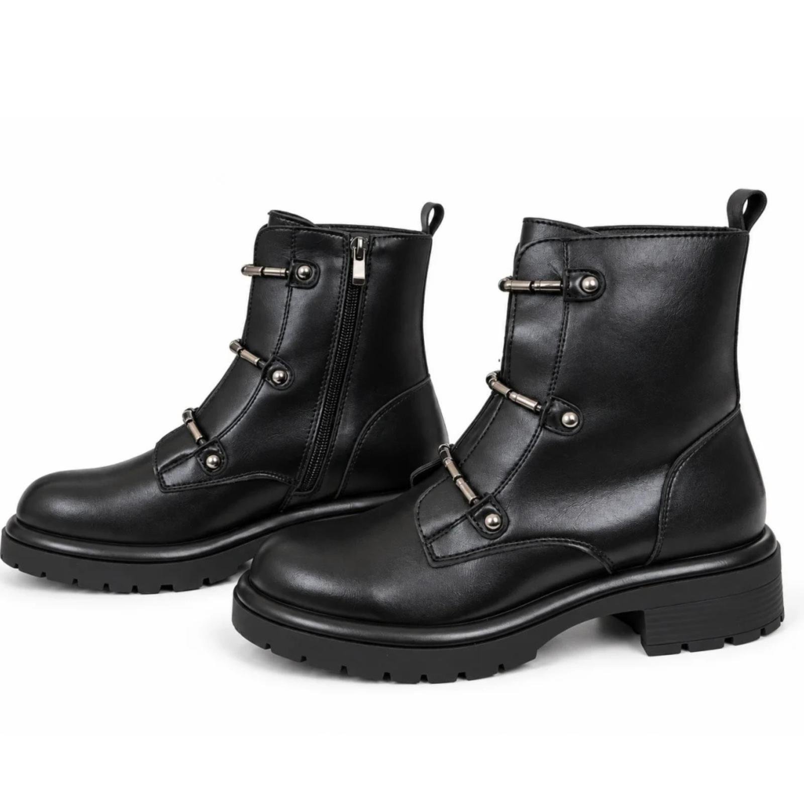 Ženske KOŽNE čizme sa dekorativnim kaiševima - LH35A2630-BLK