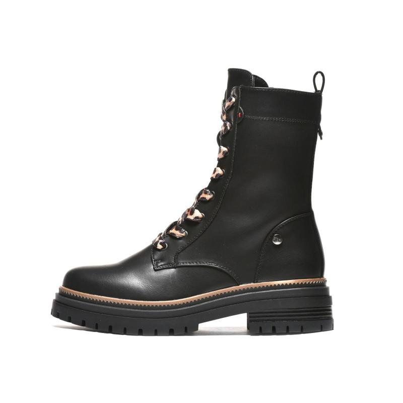 Ravne martinke sa animal dezenom i dekorativnim pertlama - LH052633-BLK