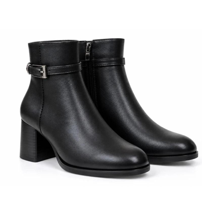 Ženske čizme sa dekorativnim kaišem - LH622622-BLK